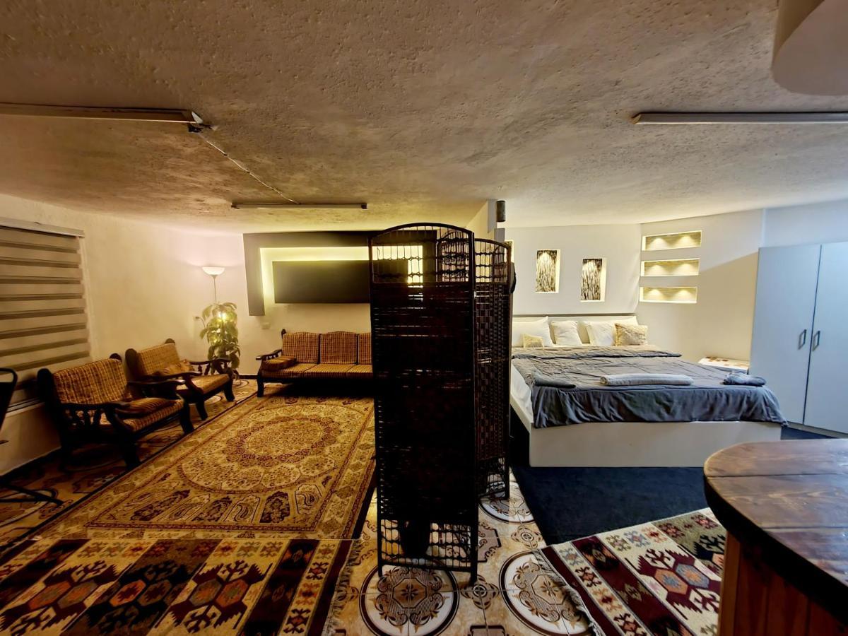 Zeus Apartment ジャラシュ エクステリア 写真